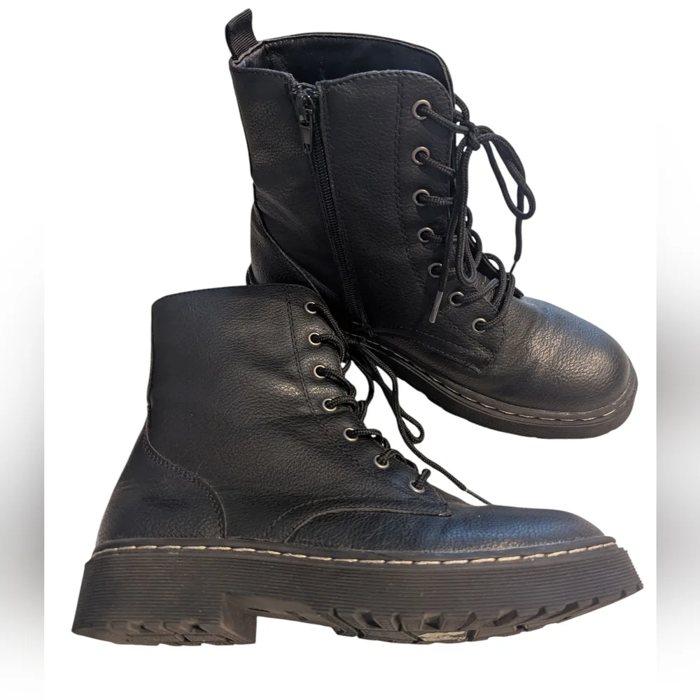 SINCERLY JULES Girl's Harley Combat Boots Size 5 Black